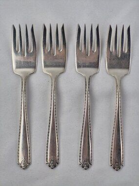 Luxor Plate Wallace Dorothy Q Silverplate Dessert Forks Set of 4